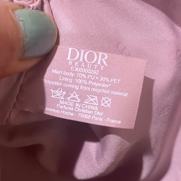 Dior Light Pink Patent CD Embossed Cosmetic Pouch - Picture 5 of 6